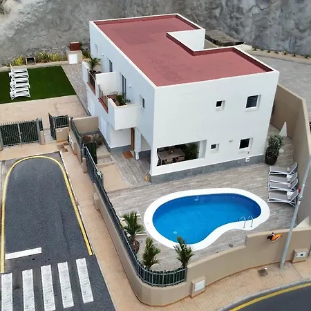 别墅 Luxury Teno Private Heated Pool Free Car Except Christmas 阿德耶